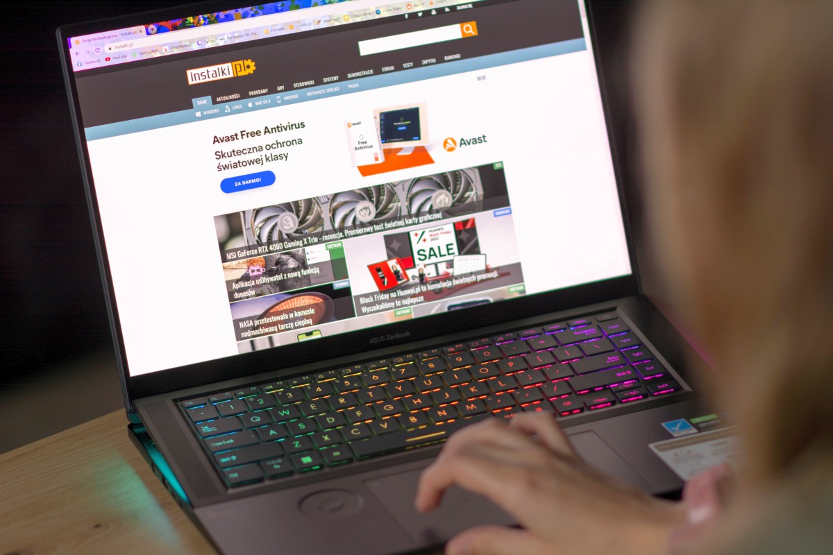 Asus Zenbook Pro 16X OLED 16