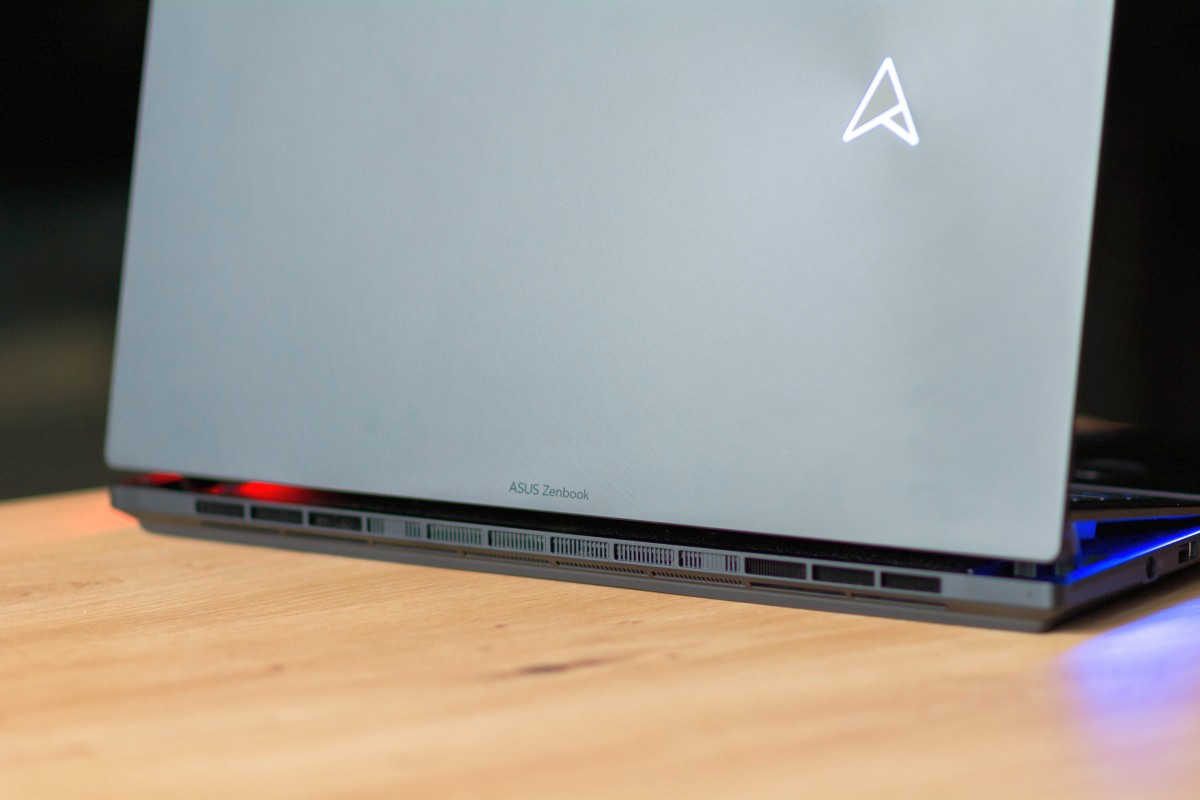 Asus Zenbook Pro 16X OLED 4