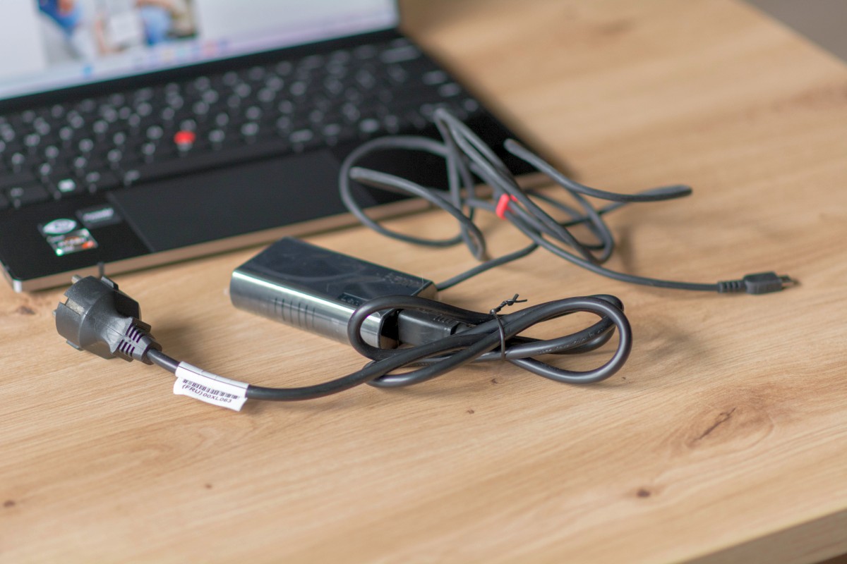 Lenovo ThinkPad Z13 25