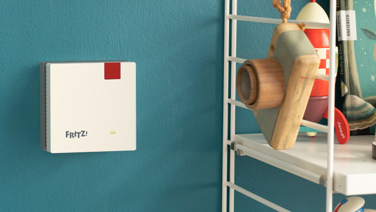 Wzmacniacz Fritz!Repeater 1200 AX z Mesh. Pozbądź się martwych stref sieci WiFi
