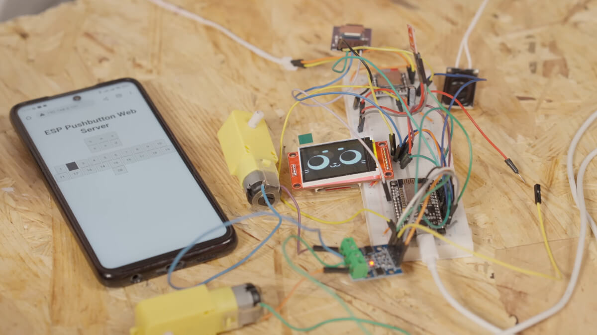 Stworzył interaktywnego mini Kerfusia dzięki drukarce 3D i mikrokontrolerowi zgodnemu z Arduino