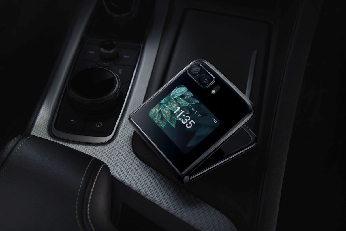 motorola razr 2022 1