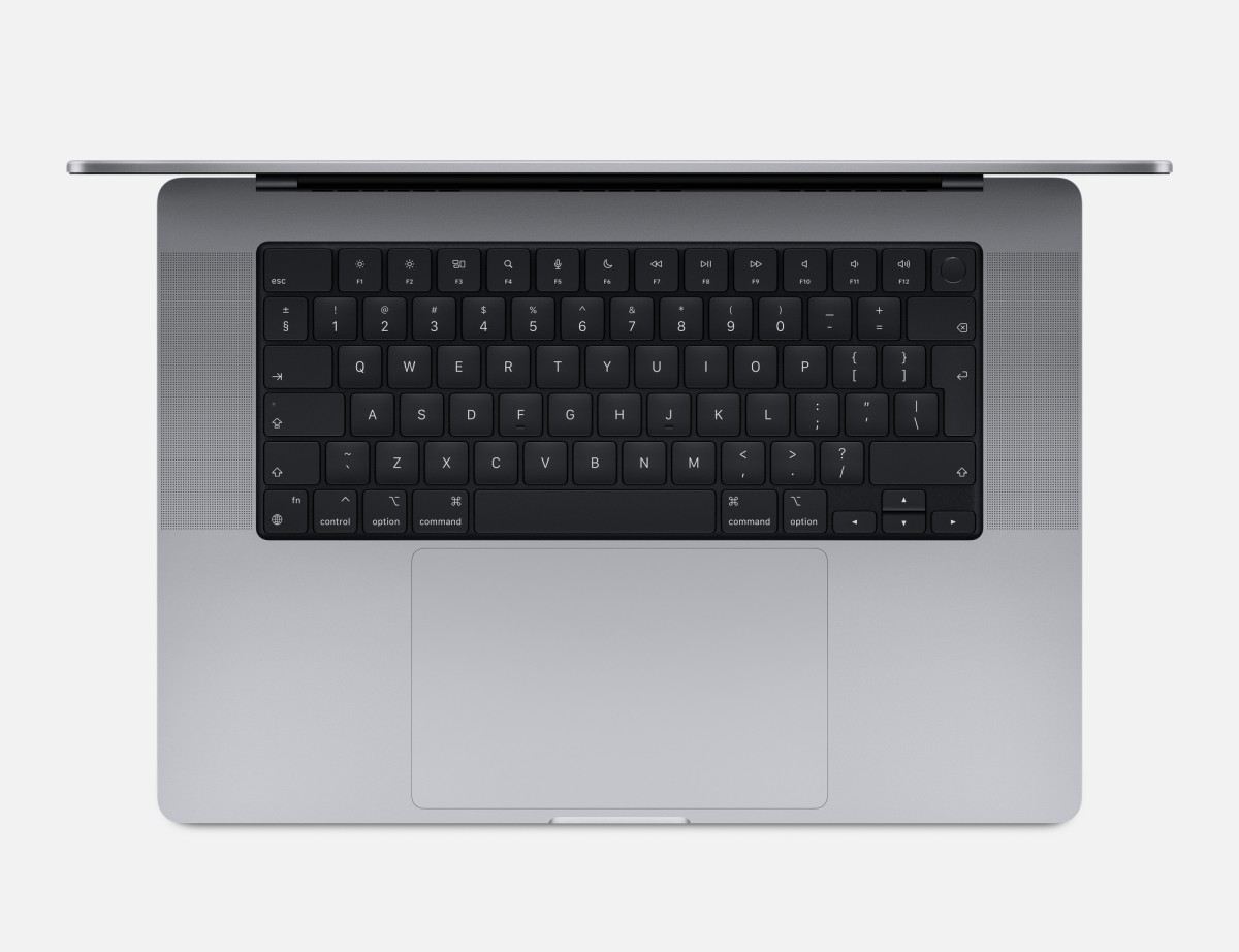 Apple Macbook pro m2 max pro 1