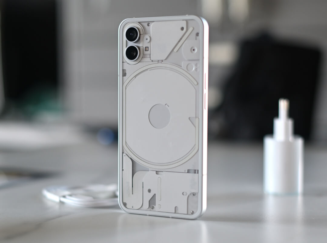 Nothing Phone (1)