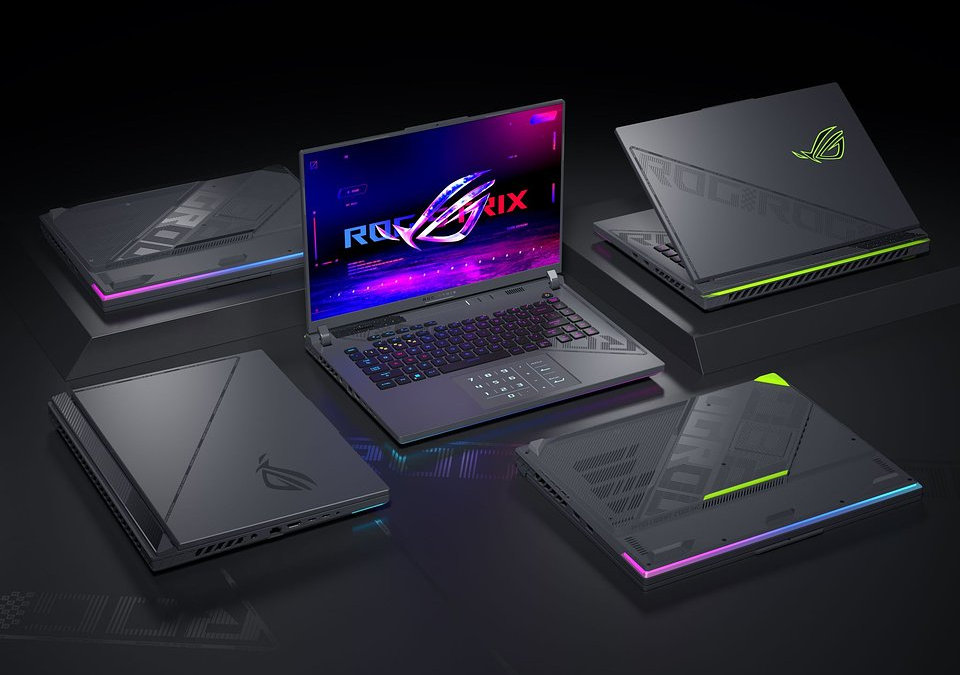 ROG Strix G16 G18