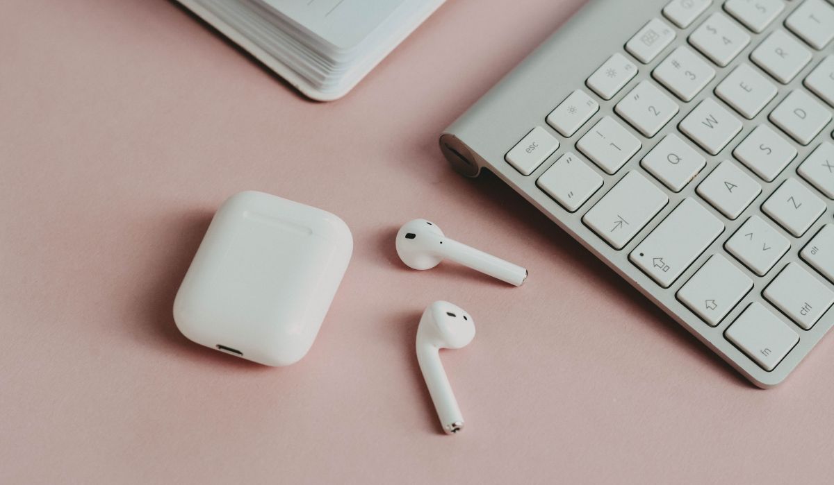 airpods-2