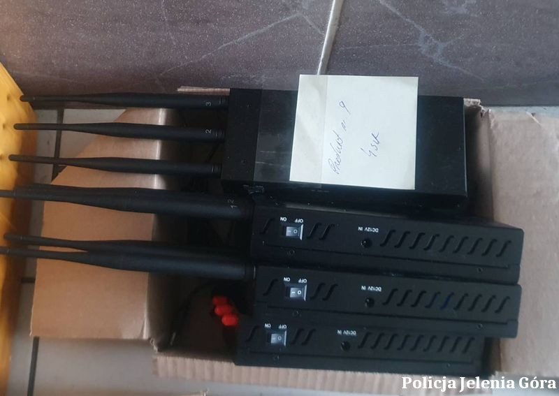 kradziez na walizke 1