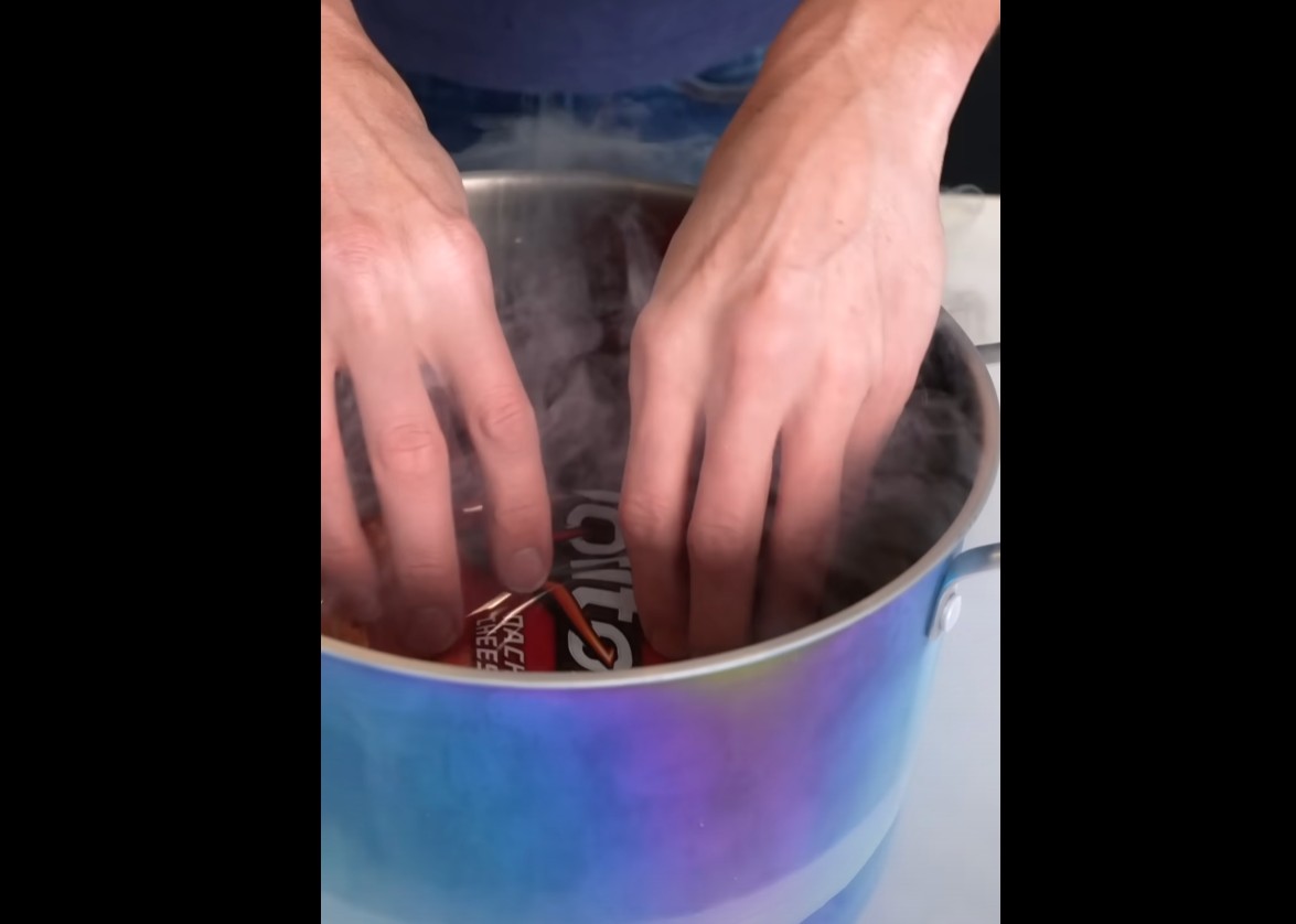 paczka czipsow ciekly azot