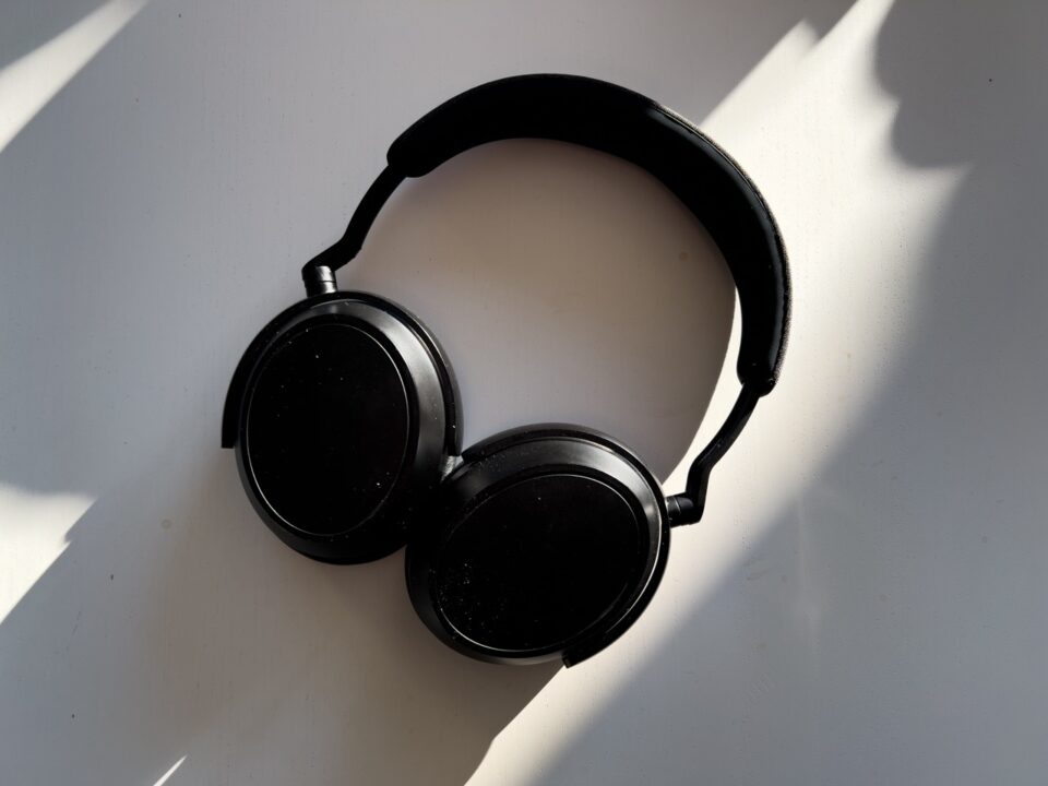 Sennheiser Momentum 4 Wireless