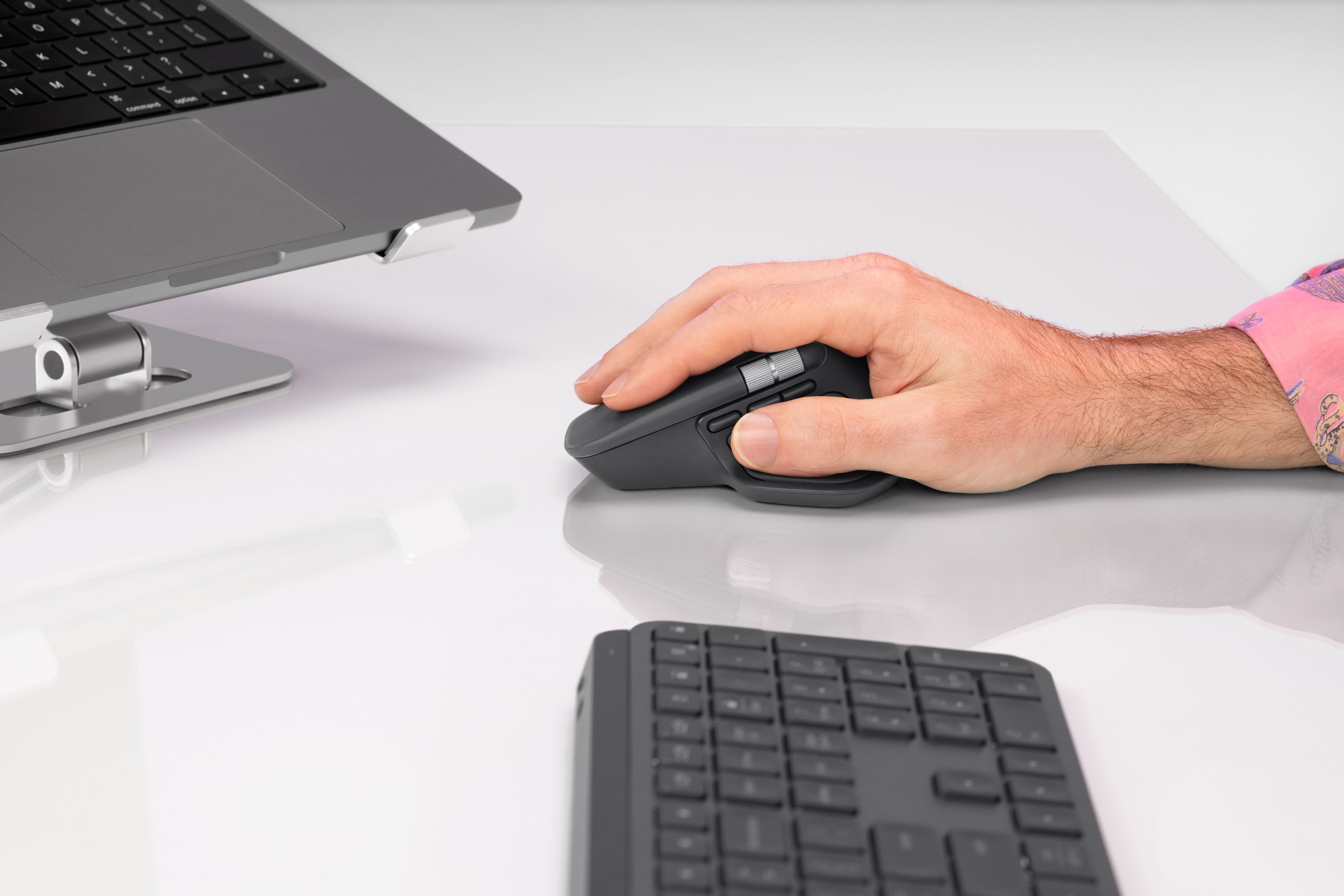Logitech MX Master 4. Nowa mysz z haptycznym feedbackiem dla prosów