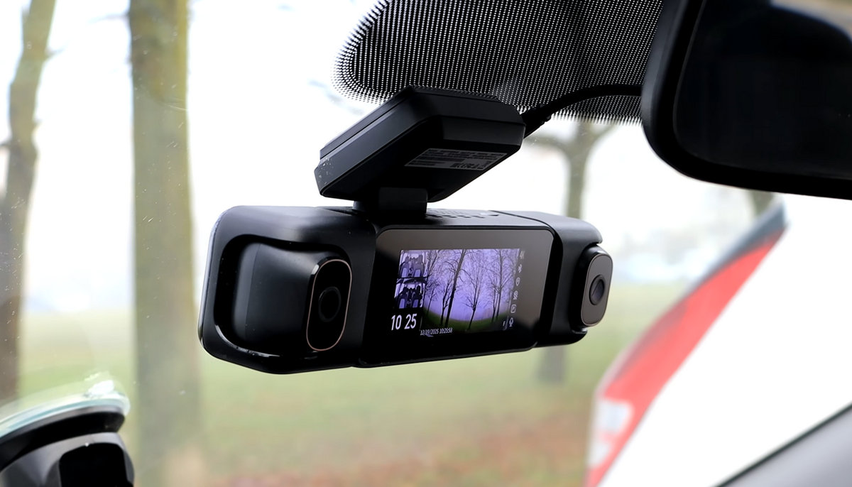 Sprawdziłem wideorejestrator BOTSLAB G980H. Ma aż 4 kamery i widzi wszystko