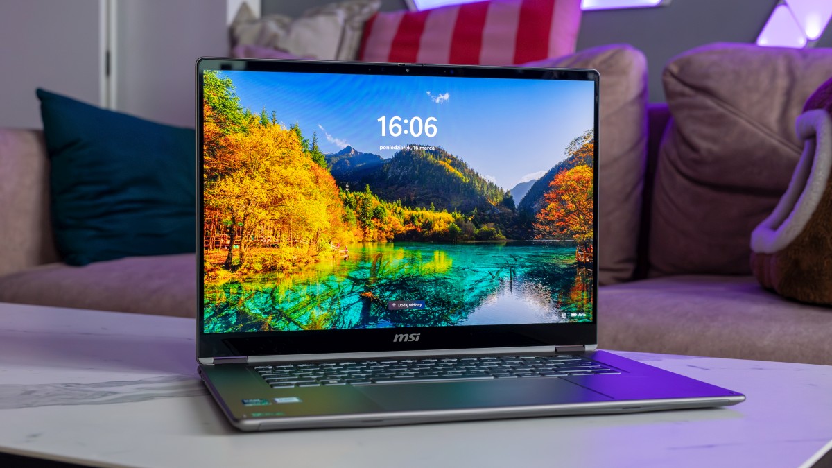MSI Prestige 16 Flip AI+ – test. Biznesowy laptop, który może zastąpić ultrabooka i tablet