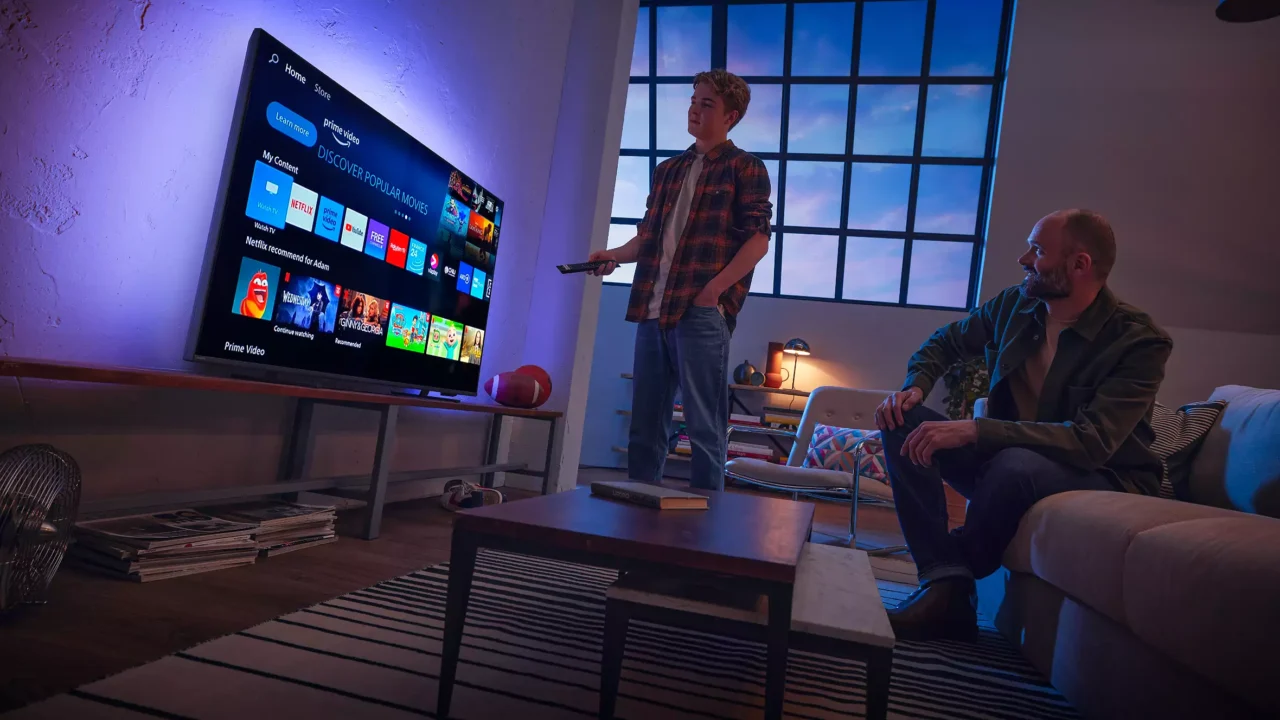 Google TV traci kolejnego giganta. Philips stawia na własny system