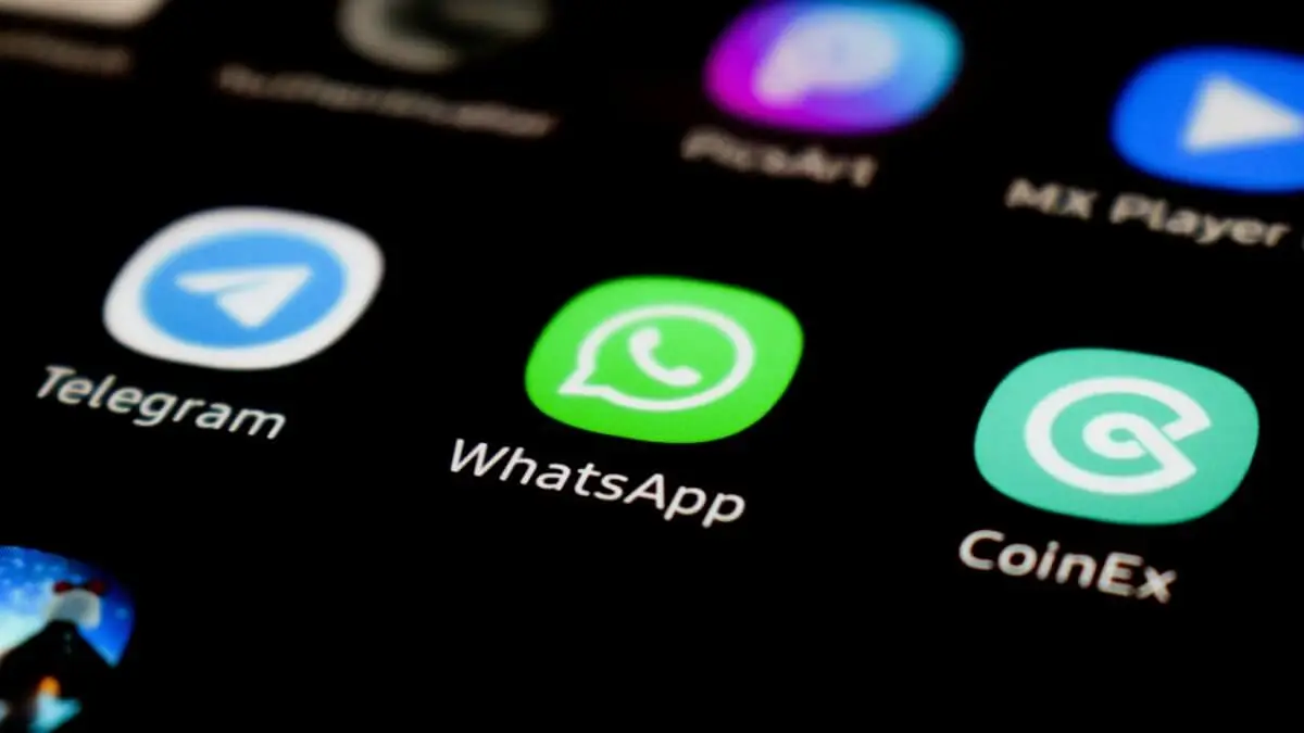 Te telefony pójdą do kosza. Przestanie działać na nich WhatsApp