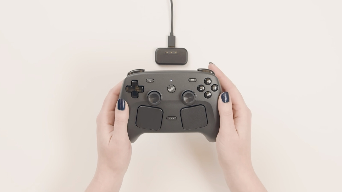Steam Controller wyprzedany. Polacy rzucili się na nowego pada
