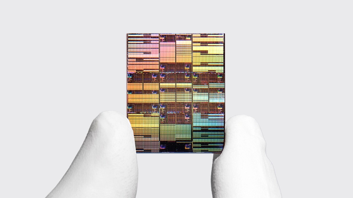 IBM zeszło poniżej 1 nm. 100 miliardów tranzystorów mieści się na paznokciu