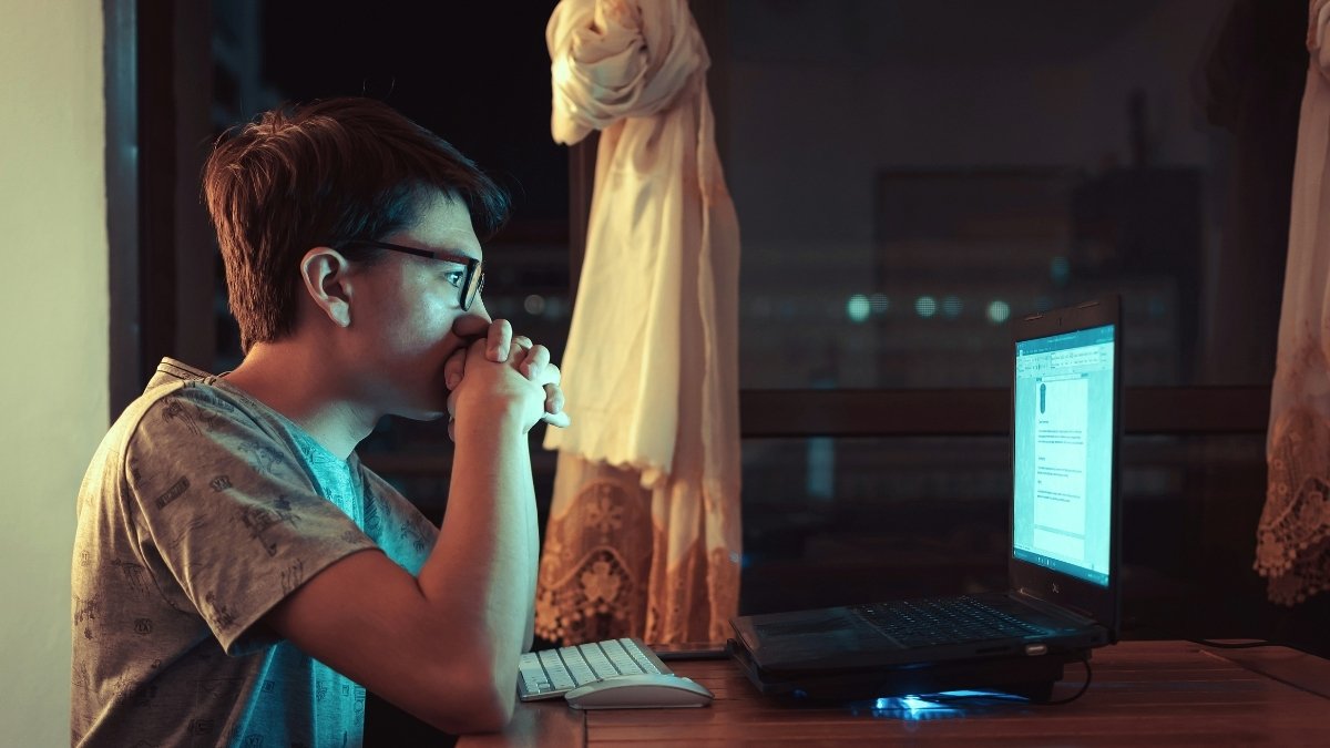 Polska chce blokować strony +18. Rząd widzi poważny problem