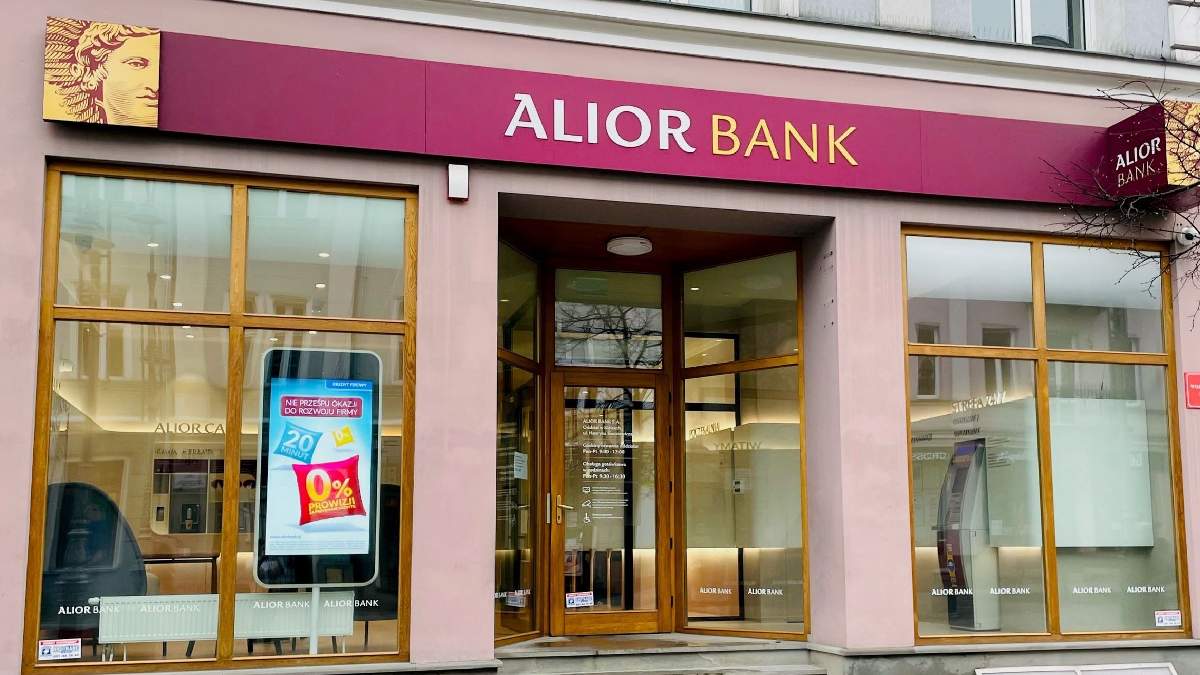Potężna awaria w Alior Banku. Nie wypłacisz pieniędzy i nie skorzystasz z aplikacji
