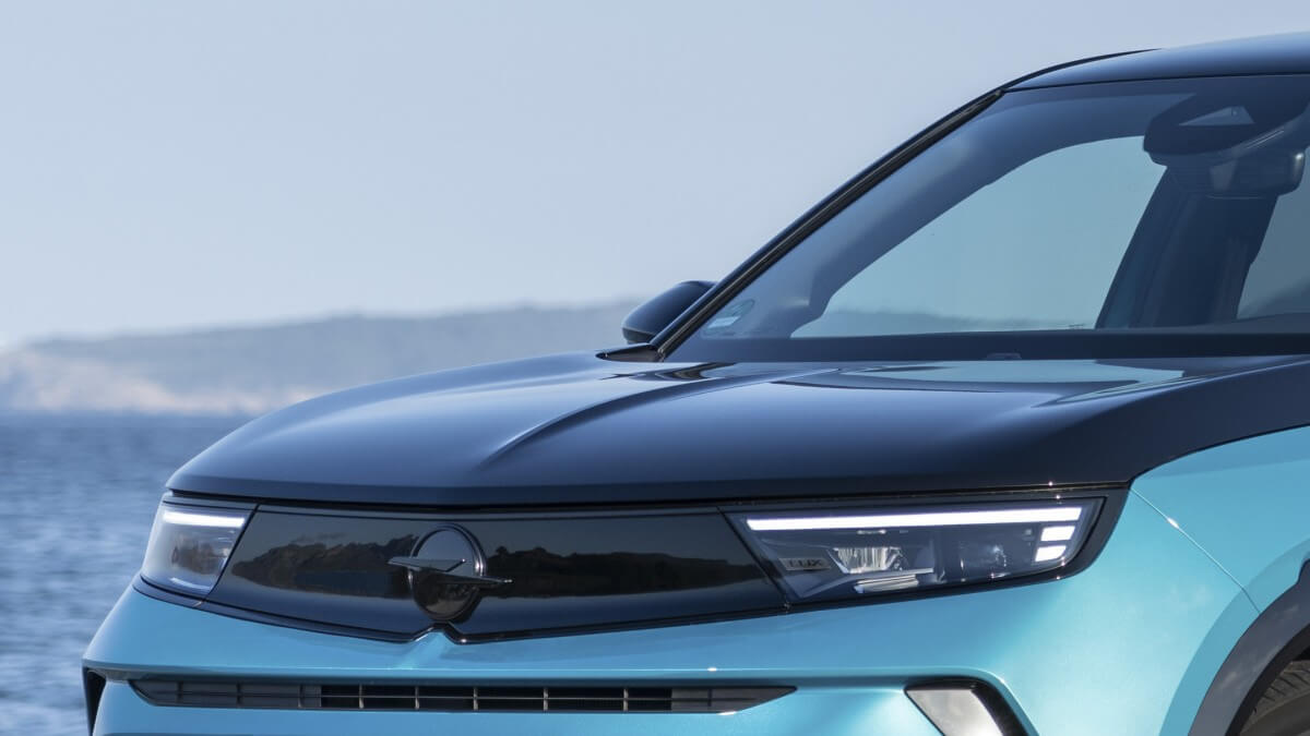 Trzy elektryczne SUV-y, każdy inny. Opel Mokka GSE otrzymuje Torsena, a Frontera Electric większy zasięg