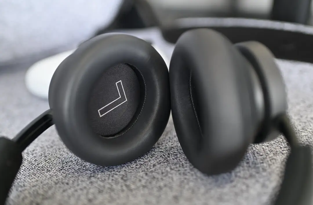 Bang Olufsen Beoplay Portal 15