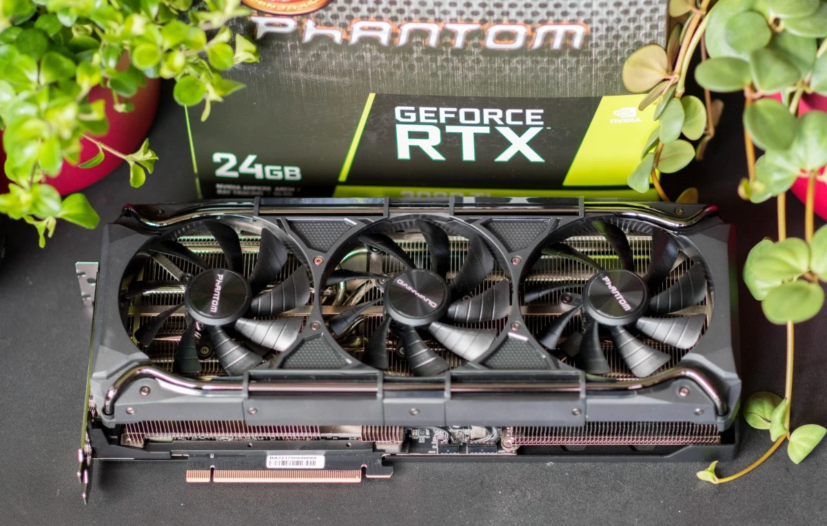 Gainward GeForce RTX 3090 Ti Phantom GS 2