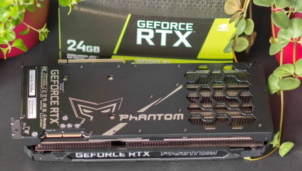 Gainward GeForce RTX 3090 Ti Phantom GS 3