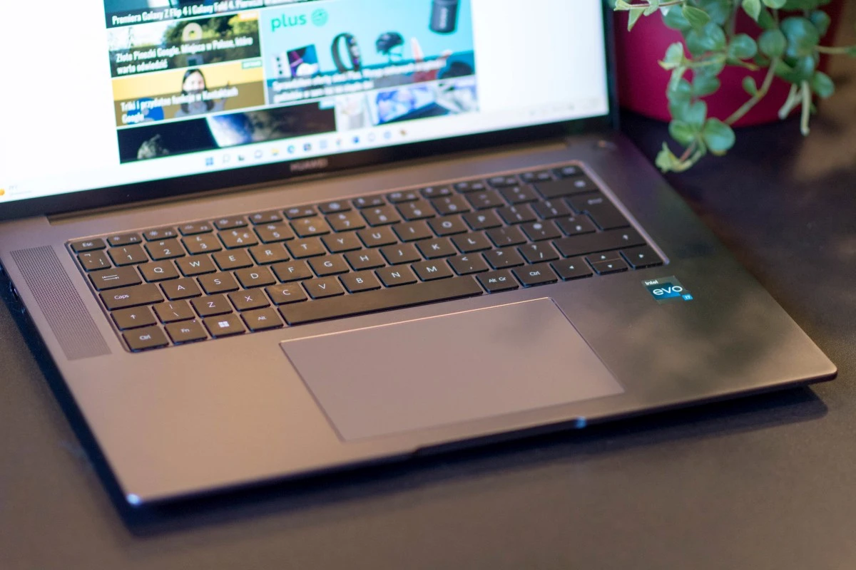 Huawei MateBook 16s 3