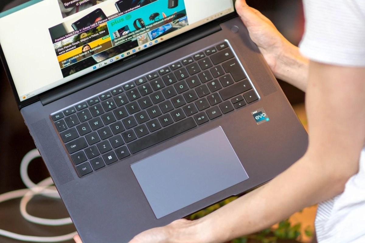 Huawei MateBook 16s 9