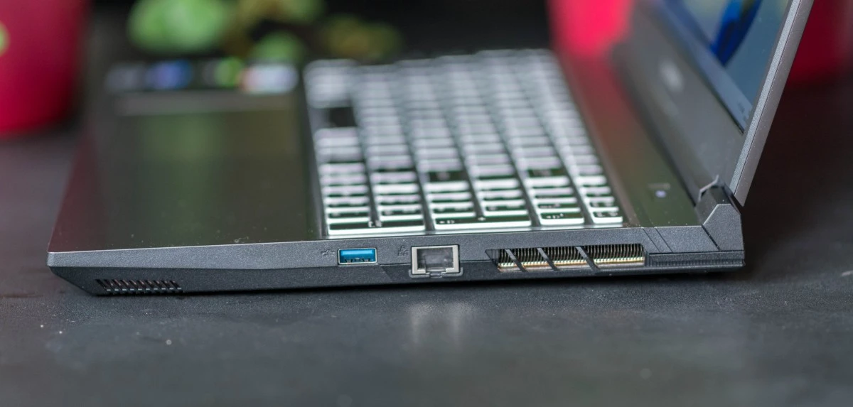 Hyperbook NV5 2022 4