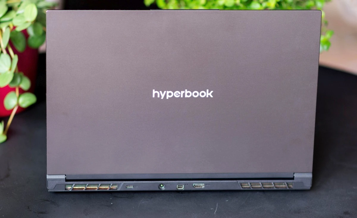 Hyperbook NV5 2022 8