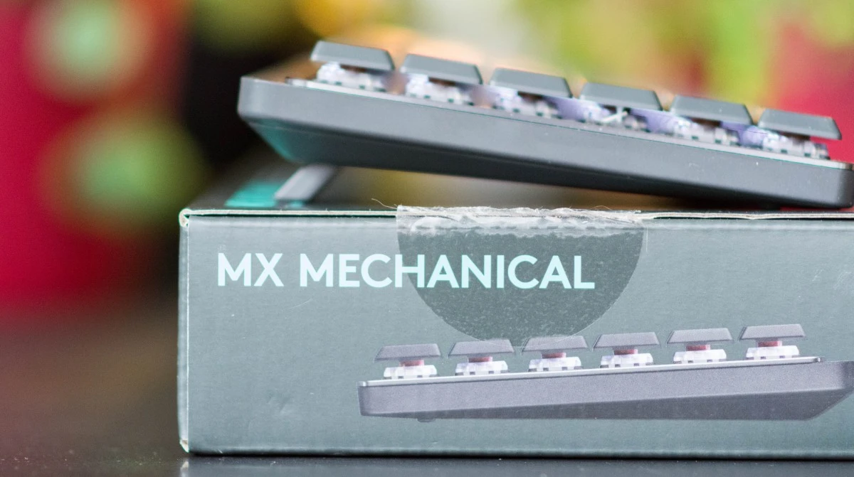 Logitech MX Mechanical 9