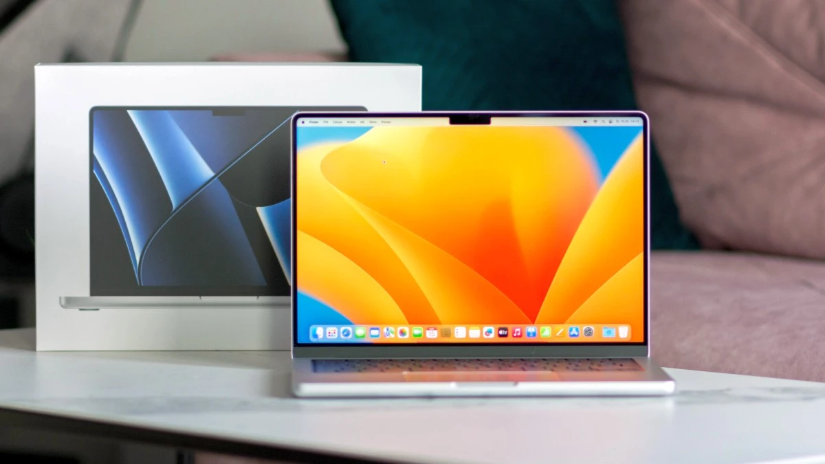 MacBook Pro 14 M2 Pro 19