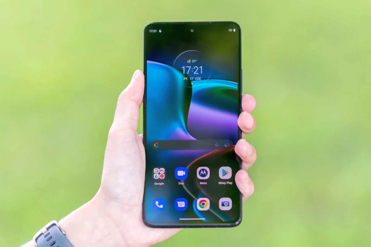 Motorola Edge 30 1