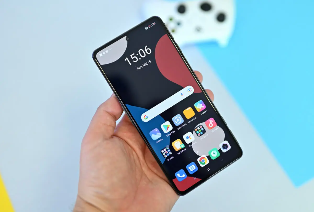 POCO F4 GT 08
