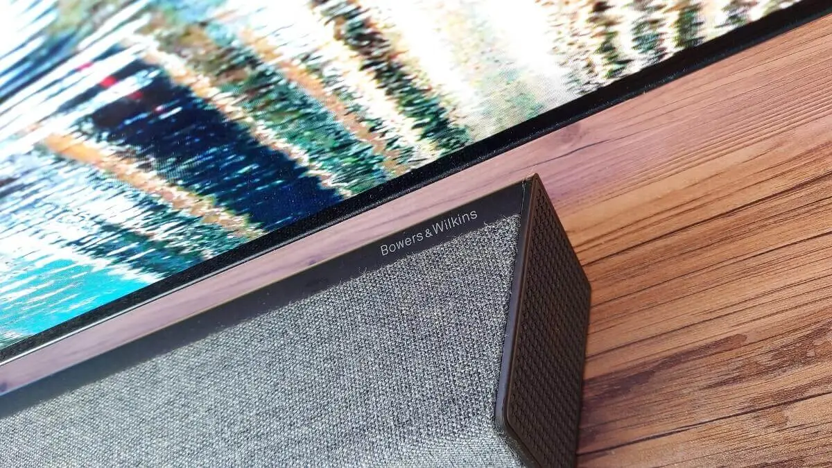 Philips 65” OLED+ 937