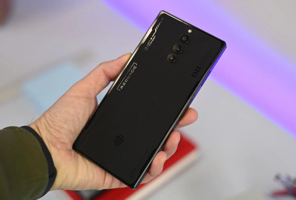 REDMAGIC 8 Pro 05