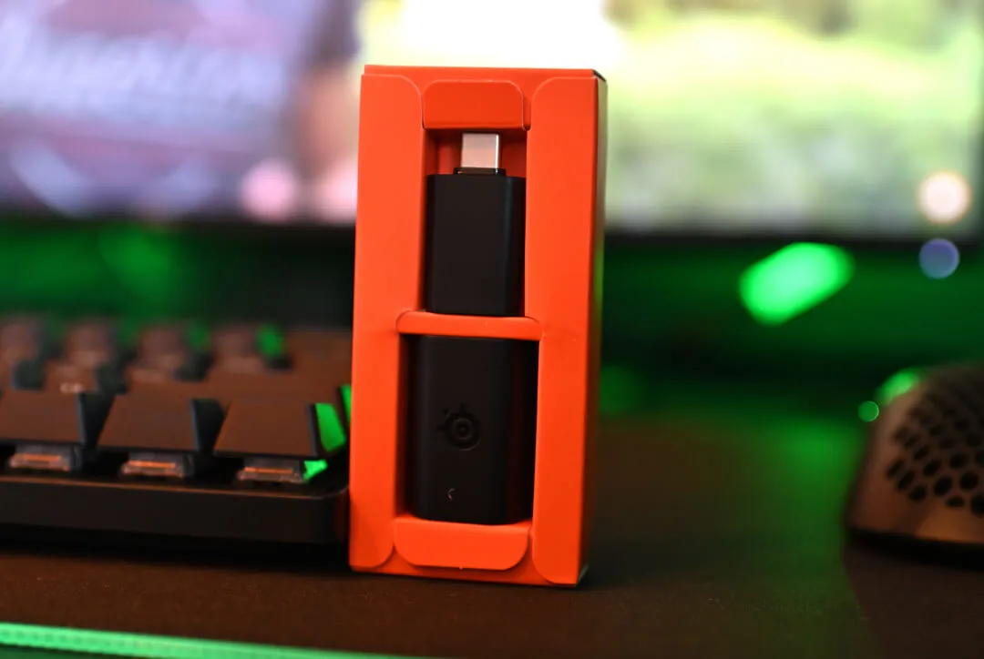 SteelSeries Apex Pro Mini Wireless 03