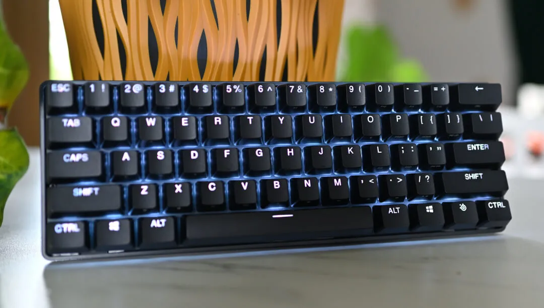 SteelSeries Apex Pro Mini Wireless 14