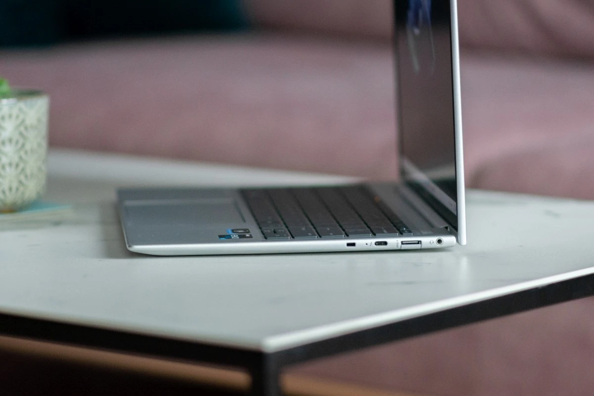 hp-elite-dragonfly-g3-6