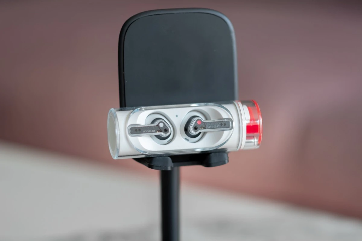 nothing-ear-stick-11