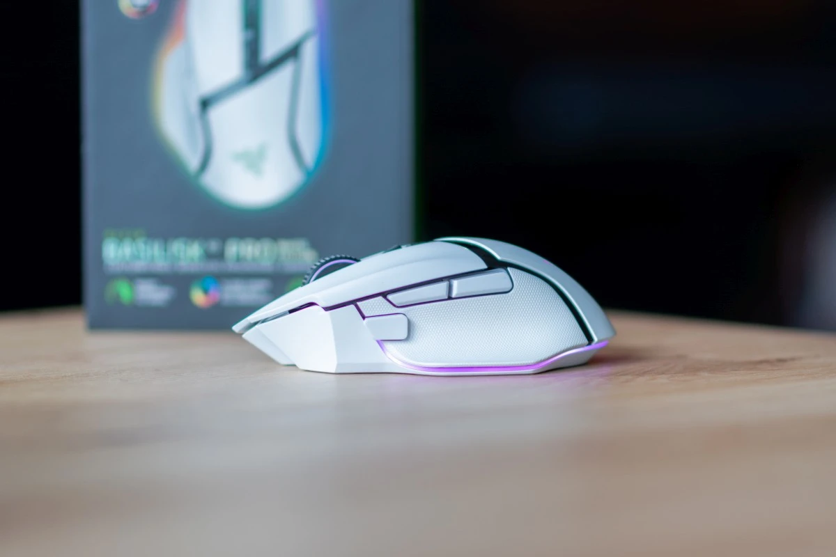 razer-basilisk-v3-pro-5