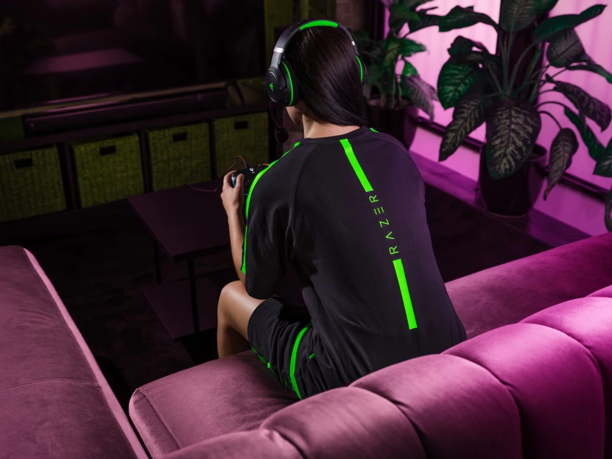 razer ubrania 3