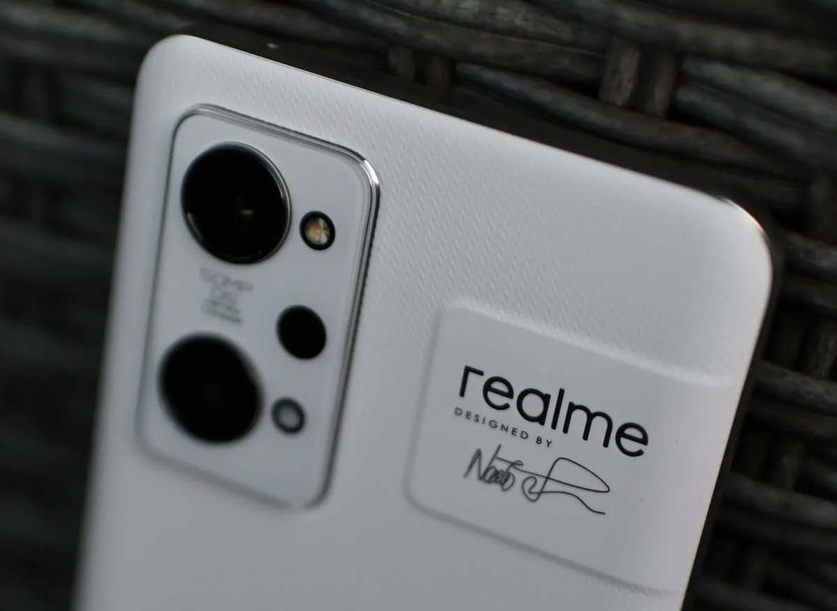 realme GT 2 13