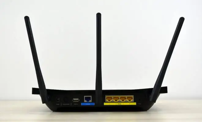 TP-LINK Touch P5 Tył