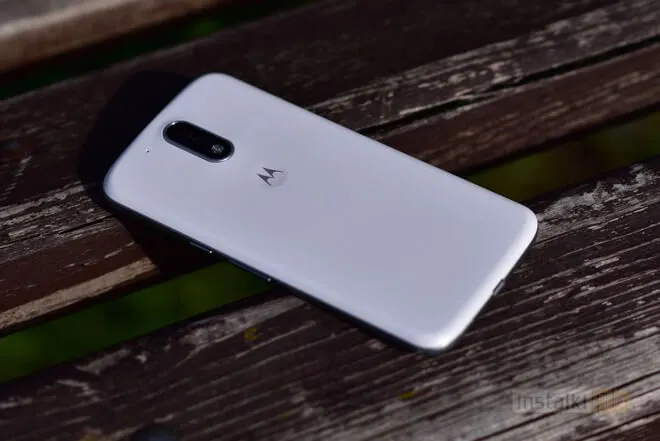 Moto G4