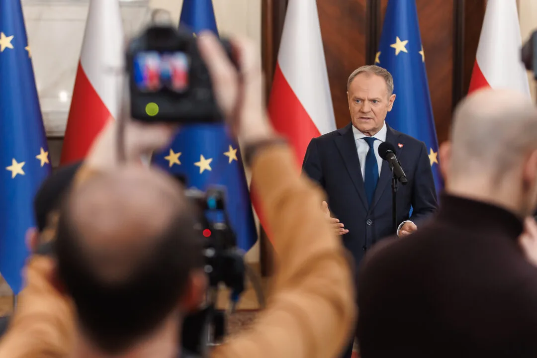 Premier Donald Tusk zapowiedział szybkie wdrożenie ustawy o cyberbezpieczeństwie. Źródło: KPRM.