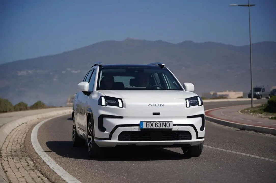 Chińczycy ruszają z testami baterii ze stałym elektrolitem, które mogą zrewolucjonizować elektromobilność