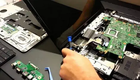 Ranking awaryjności laptopów i tabletów. Których producentów unikać?