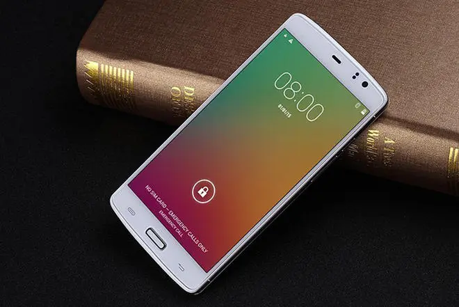 Smartfon z 3 GB RAM, LTE i ekranem Full HD za śmieszne pieniądze? Poznajcie ECOO E04