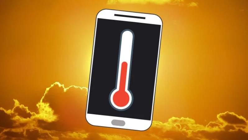 Upał i smartfony. Co grozi naszym urządzeniom i jak o nie dbać?